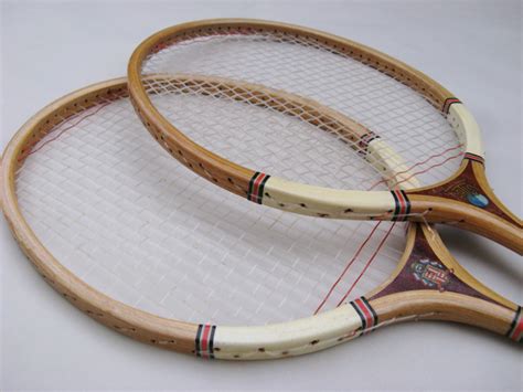 Vintage badminton racket of Artis badminton racket by zeitlooos