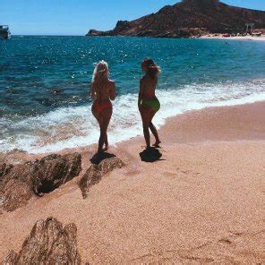 Skyla Novea Porn Pic