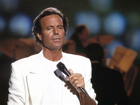 Usted Ama A Julio Iglesias Y Lo Sabe Vanity Fair