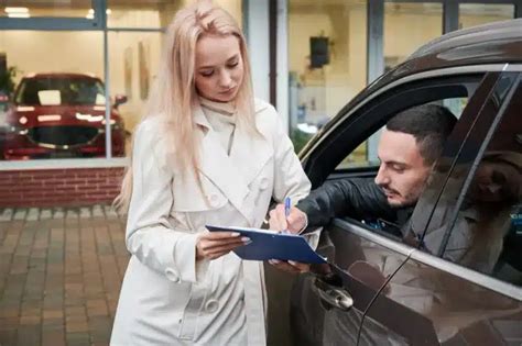 Amaguiz L Assurance Auto Au Km Qui Prend Soin De Vous Auto World