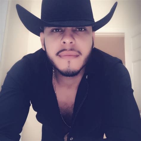 Stream Roberto Murillo Music Listen To Songs Albums Playlists For