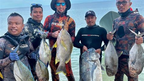 Menembak Ikan Di Pulau Buton Spearfishing Indonesia Youtube