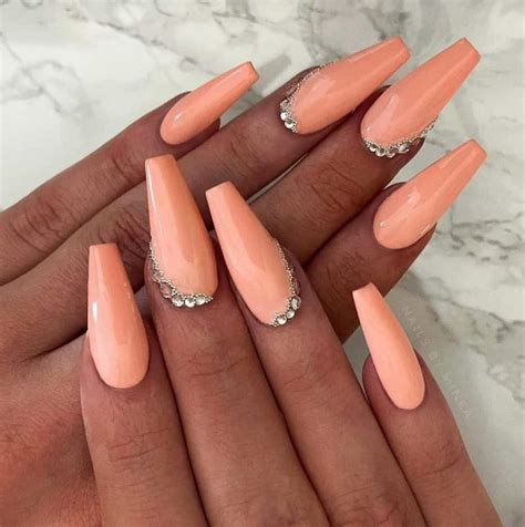 40 Peach Nail Designs That Are Cheerful And Chic