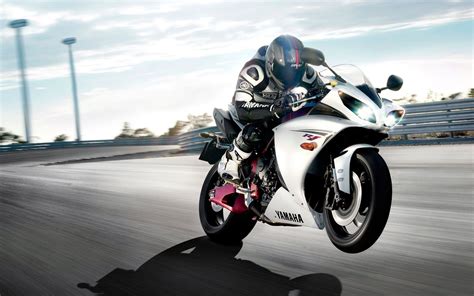 Superbike Wallpapers Top Free Superbike Backgrounds Wallpaperaccess