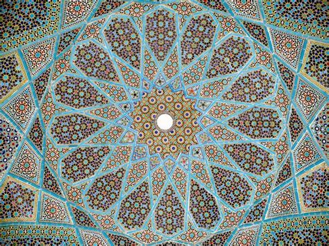 Islamic Geometric Patterns | Root Simple