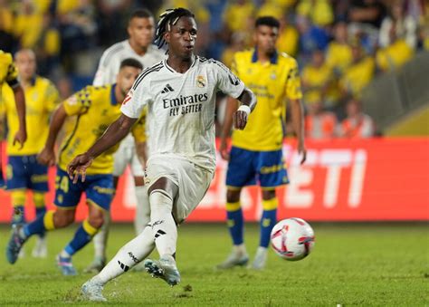 Vinicius Júnior marca mas Real Madrid só empata o Las Palmas pelo