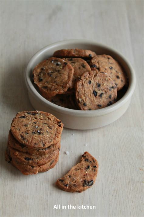 Sablés parmesan olive et herbes de provence pour le yummy day birthday