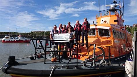 Insight For Donors As Barry Dock Rnli Lifeboat Launches During Visit Rnli