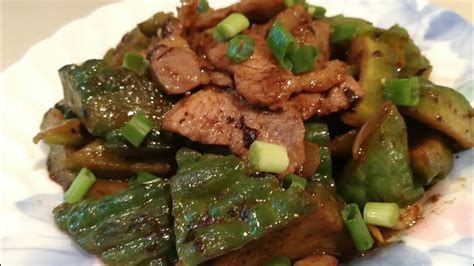 Stir Fried Bitter Melon With Slice Pork In Fermented Black Bean Sauce Youtube