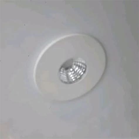 Ceramic Surface Mounted LED Light 24 To 45 V 5 15 W At Best Price