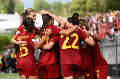 Roma Femminile Da Oggi In Vendita I Biglietti Per La Supercoppa Contro