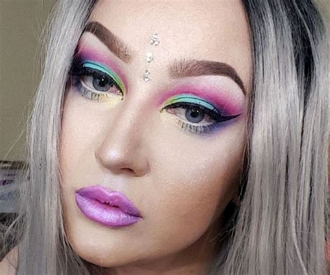 4 Magical Tips To Create The Unicorn Makeup Trend The Right Way Shefinds