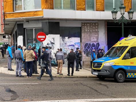 El Concello Realoja A Siete De Los Okupas Del Edificio De Gran Vía