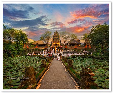 Lotus Pond Temple Ubud Bali Located On Ubud Main Road Flickr