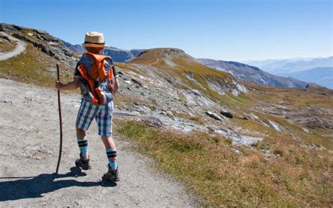 What To Wear Hiking In Switzerland