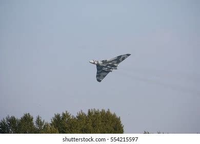 Vulcan Xh558 Bomber Aeroplane Stock Photo 554215597 | Shutterstock