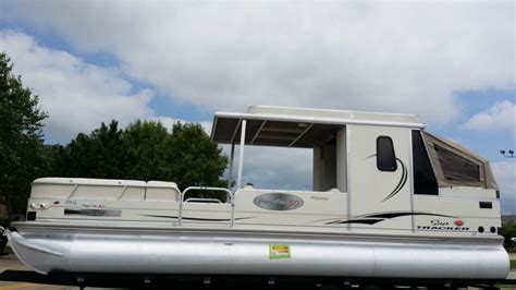 Sun Tracker Party Hut 30 Regency Edition 2006 For Sale For 6256 Boats From