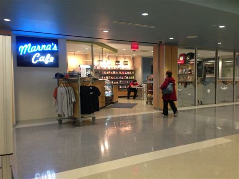 Sioux Gateway Airport Airports Sioux City Ia Yelp
