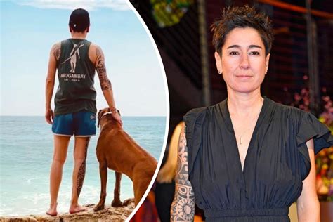 Im TV immer gut versteckt: Das bedeuten die Tattoos von Dunja Hayali