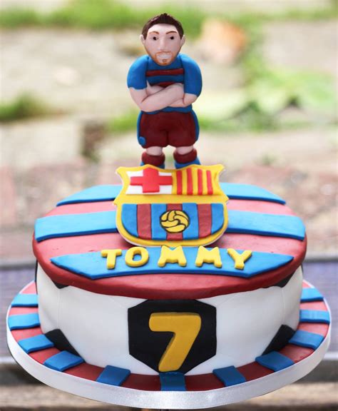 Messi Birthday Cake 2020 - Pin by Lyna💋 on fαncч lífє in 2020 ...