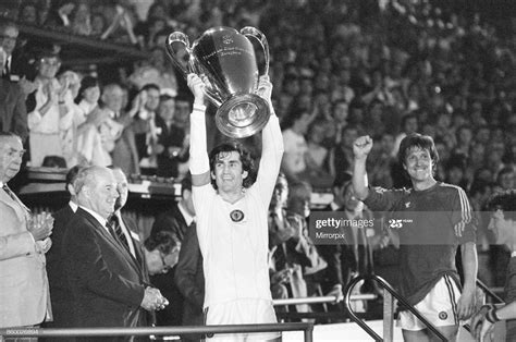 aston villa  european cup final  winners medal