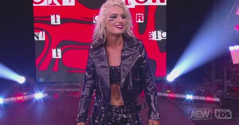 Toni Storm makes AEW debut on ‘Dynamite’ - Sports Illustrated