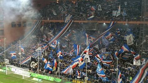 Gradinata Sud Sampdoria In Casa Contro Spezia Sampdoria