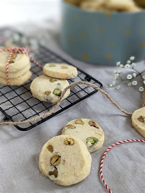 Rezept Pistazienplätzchen als Kekse von der Rolle backen Lavendelblog