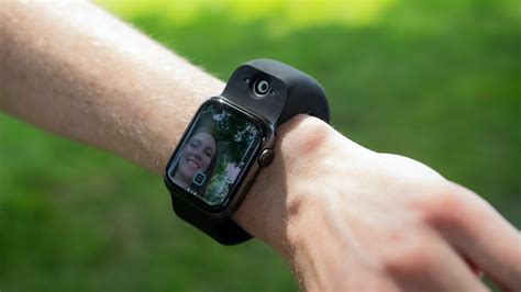 Wristcam wearable wrist camera attachment connects to an Apple Watch to take photos » Gadget Flow