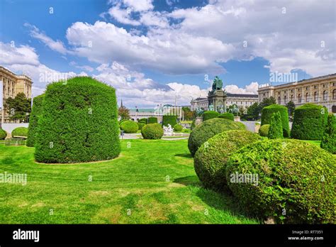 Maria Theresa Squarearts And History Museum Kunsthistorisches Museum
