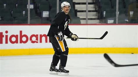 Practice Report Penguins Sidney Crosby Prepares For Showdown With Oilers Connor Mcdavid