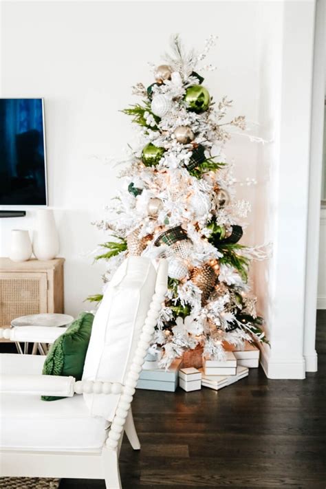 Amazing Christmas Tree Decorating Ideas A Blissful Nest