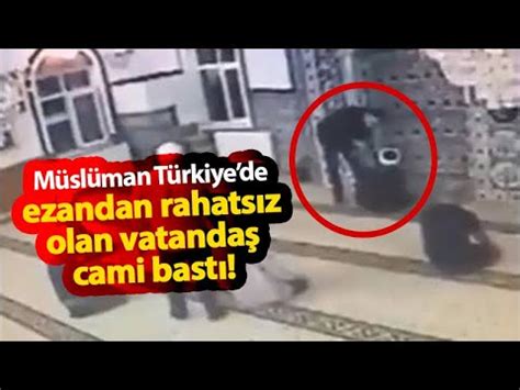 Ezan sesinden rahatsız oldu camiye ayakkabıyla dalıp imamla tartıştı