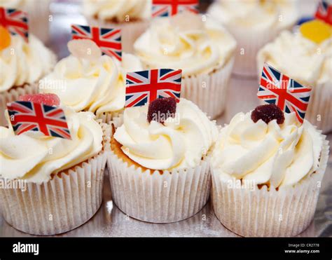 Queens Diamond Jubilee Cupcakes Stock Photo Alamy