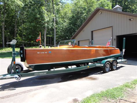 1930 24 Chris Craft Model 103 Triple Cockpit Runabout Online Web