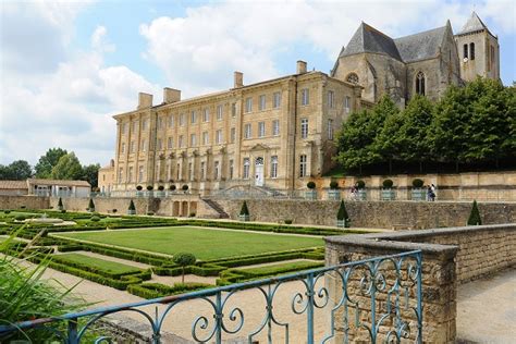 Alles Over Abbaye Royale De Celles Sur Belle Zonnigzuidfrankrijk Nl