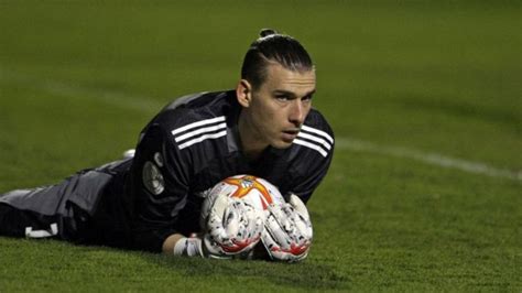 Andriy Lunin set to stay at Real Madrid - Football España