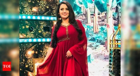 Bigg Boss Malayalam 3 Seetha Kalyanam Actress Dhanya Mary Varghese To