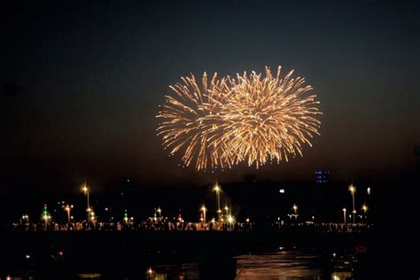 À Rouen le feu d artifice du 14 Juillet sera t il mieux que l an dernier