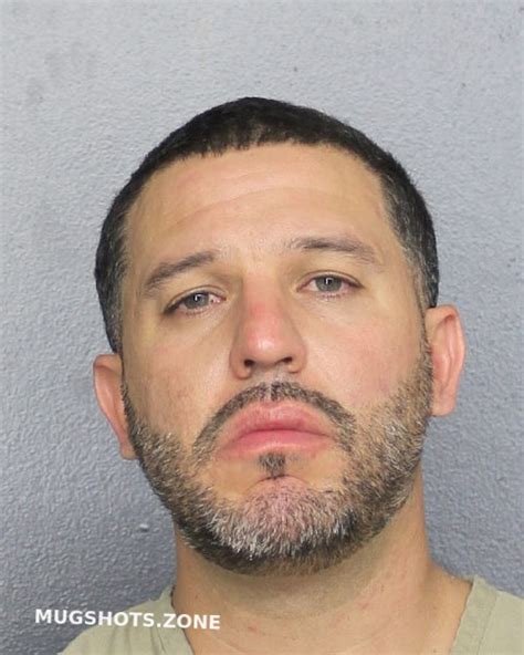 BETANCOURT ADRIAN 03 25 2021 Broward County Mugshots Zone