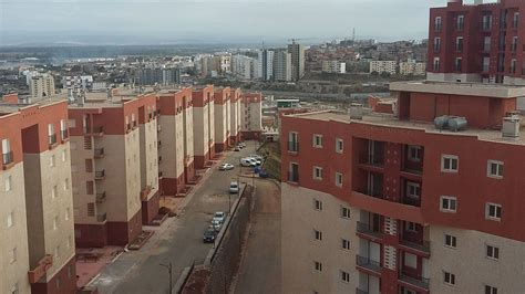 Quartier De Boukhadra Les Habitants Esp Rent Une Visite Inopin E Le