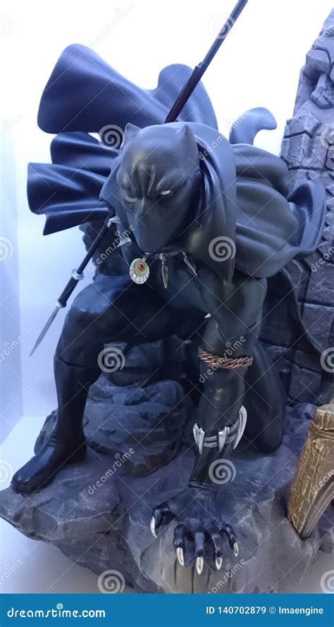 Pantera Negra Wakanda X27 El Líder Y El Rey Vengadores De S Se