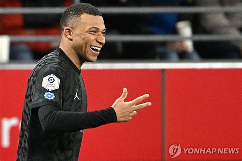 음바페 해트트릭 Psg 랭스에 3 0 완승이강인 77분 소화 연합뉴스