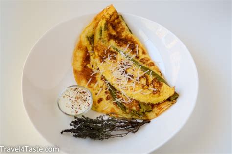 Omelette with asparagus – Travel For Taste