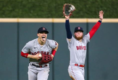 Red Sox news Kiké Hernández makes MLB postseason history in Game 1 of ALCS