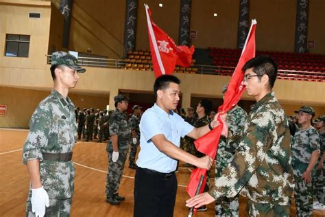 商丘工学院附属兴华学校2020级新生军训暨国防教育动员大会凤凰网