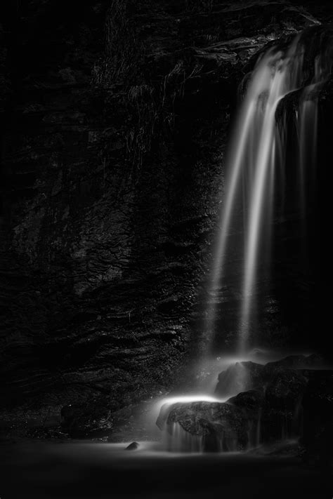 Black And White Pictures Of Waterfalls