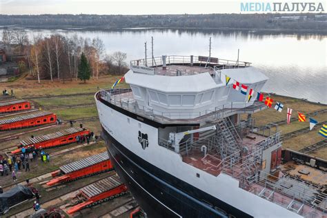 «Верфь братьев Нобель» спустила на воду краболовное судно «Сергей ...