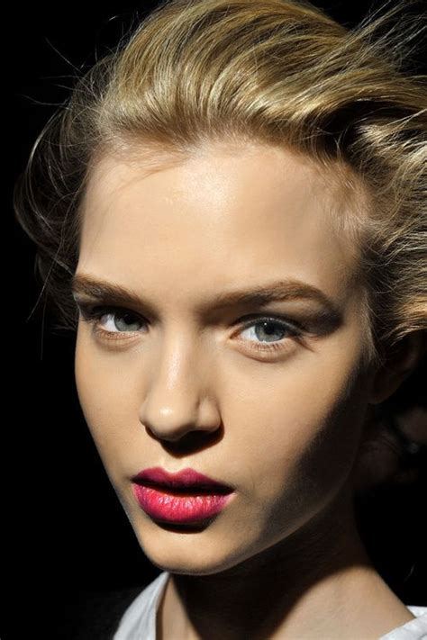 Fashionable Pink Lipstick Makeup Ideas For Summer Styles Weekly