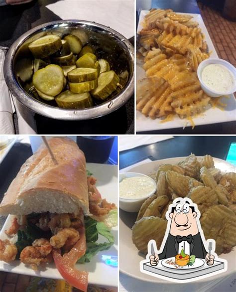 The Pickle Barrel Monroe Restaurant Menu Prices And Reviews